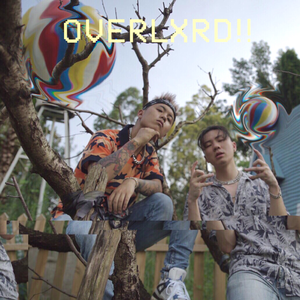 国产原创中文AV
